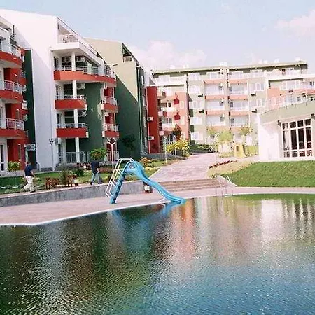 Green Fort * Солнечный берег