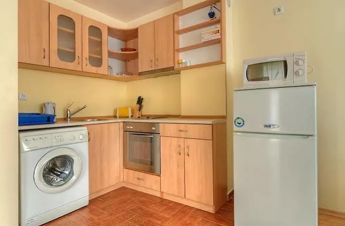 Green Fort * Солнечный берег