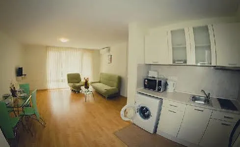 Green Fort * Солнечный берег