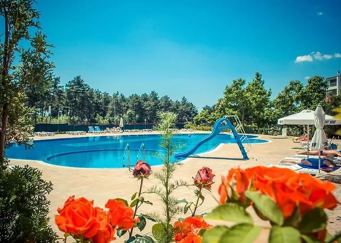 Отель Green Fort