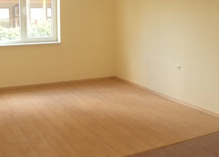 Отель Green Fort